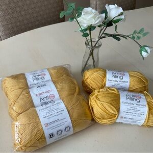 5 NWT Skeins Premier Anti-Pill Everyday Worsted Yarn 🧶